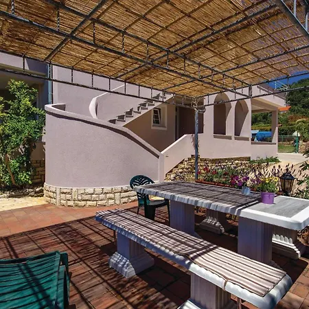 Appartement One-Bedroom Apartment in Barbat Barbat na Rabu
