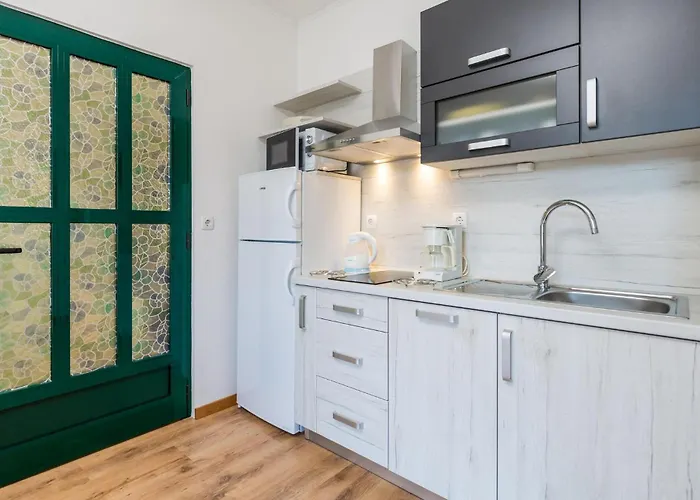 Appartement 1 Bedroom Beautiful In Barbat Barbat na Rabu